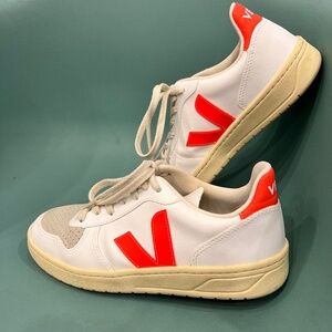VEJA V-10s White/Putty/Flourescent Orange  SIZE 10 (womens)/EUR 41 - worn twice!